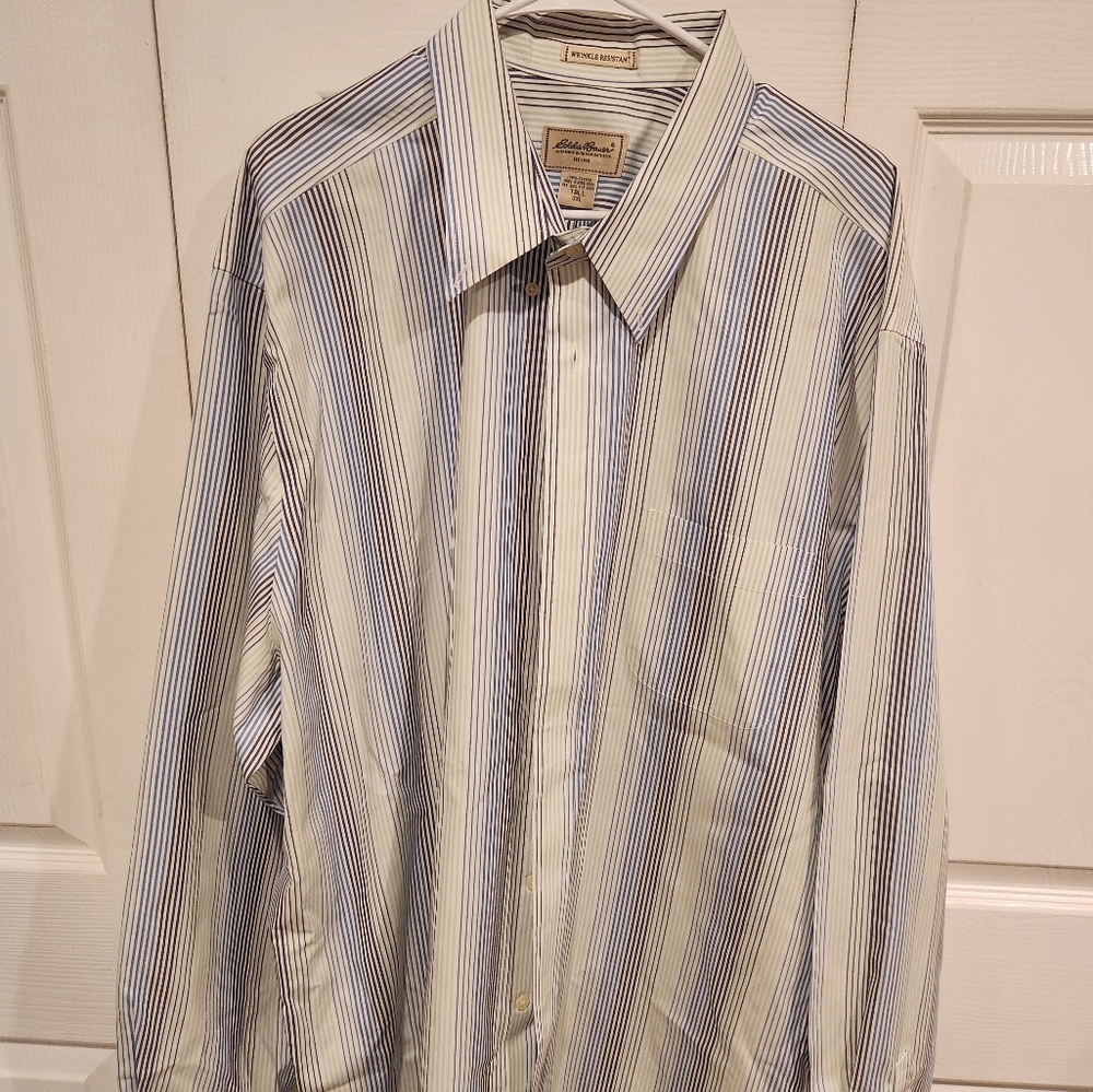 Eddie Bauer Long Sleeve Button up